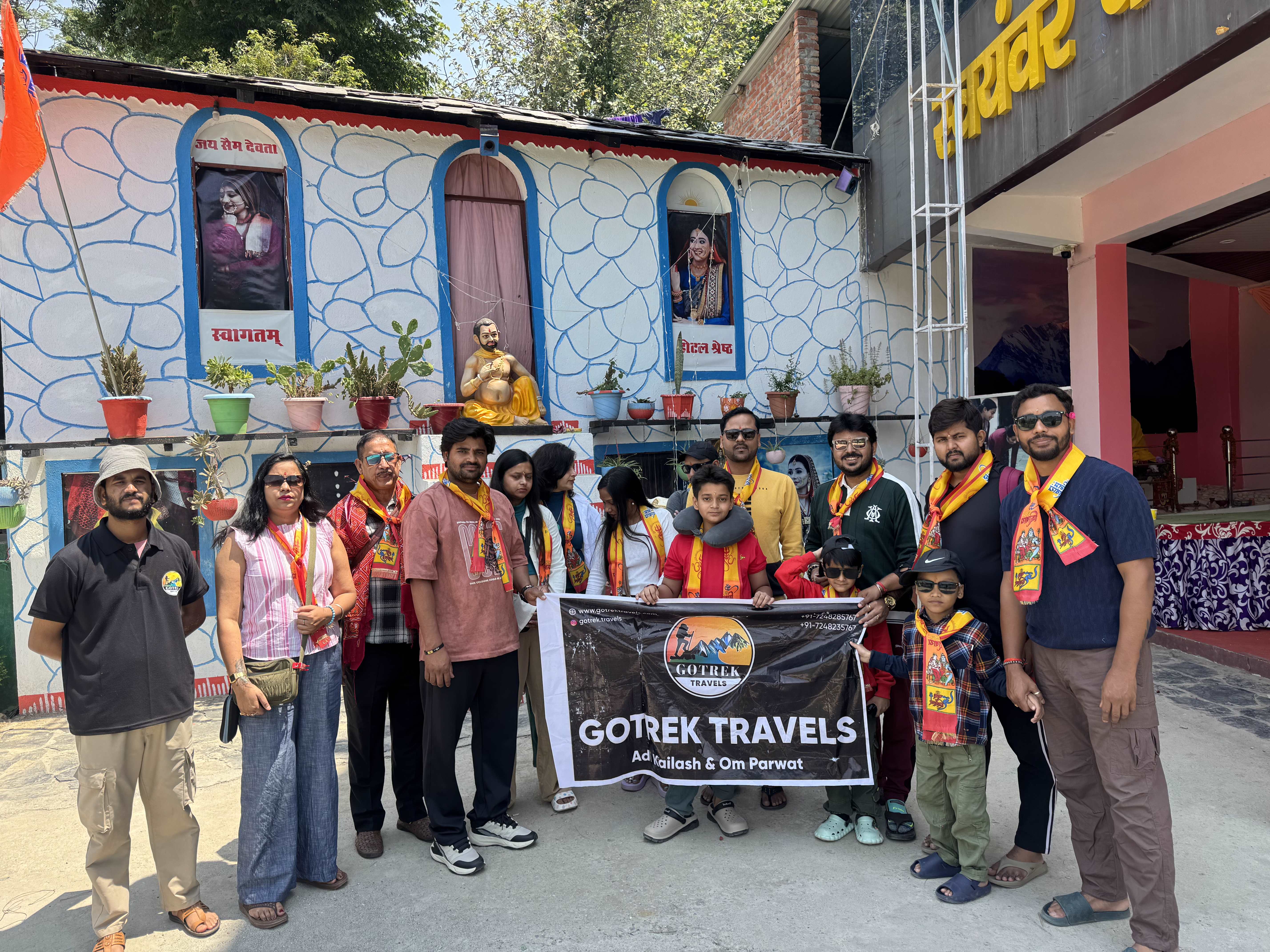 Group Memory 04 — GoTrek Travels group departure